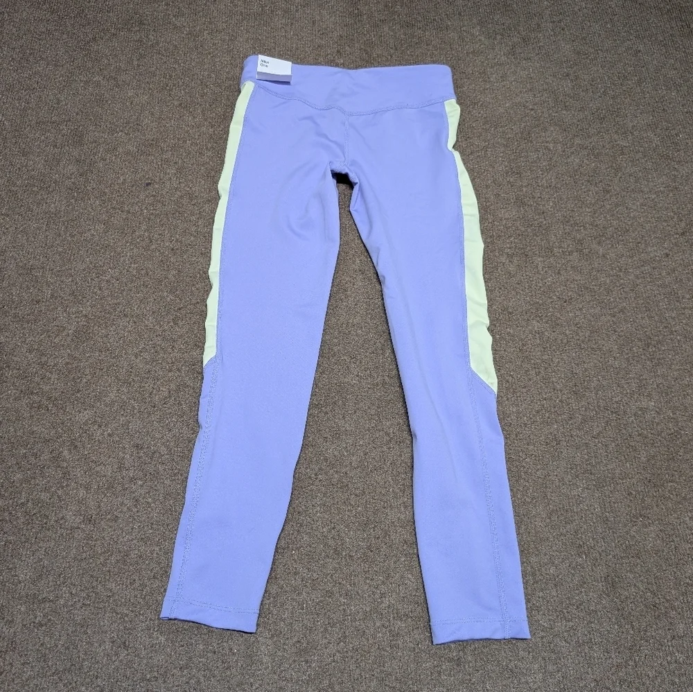 New NIKE ONE Dri-FitGirls Kids Purple Leggings (Youth Medium)
